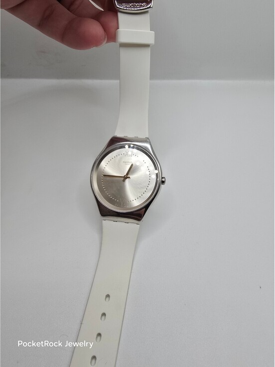Swatch Skindoree White Silicone Watch (SYXS108) Skin Irony